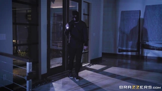 Busty Sarah Banks playing with her pussy in the shower