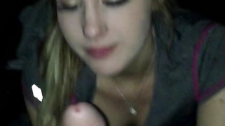 Her first blowjob expiriance  on cam