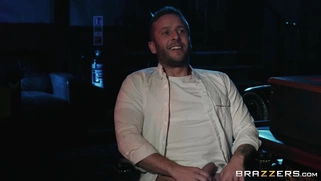 Emma Butt and Kiki Minaj give blowjob to Jordi on his birthday