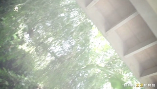 Alura Jenson, Syren De Mer and Tiffany Mynx shaking their butts