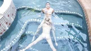 Cherie DeVille sucks hard sausage in the pool