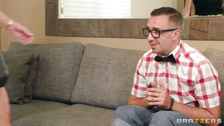 Blonde MILF Emma Starr seducing poor guy