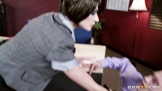 Joslyn James lets her co-worker lick her perfect feet