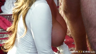 Kianna Dior stiffens his shlong with a wet blowjob