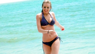 Blonde MILF Athena Angel has the nice time on the beach