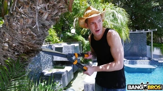 Aaliyah Hadid gets her body spreaded with oil poolside